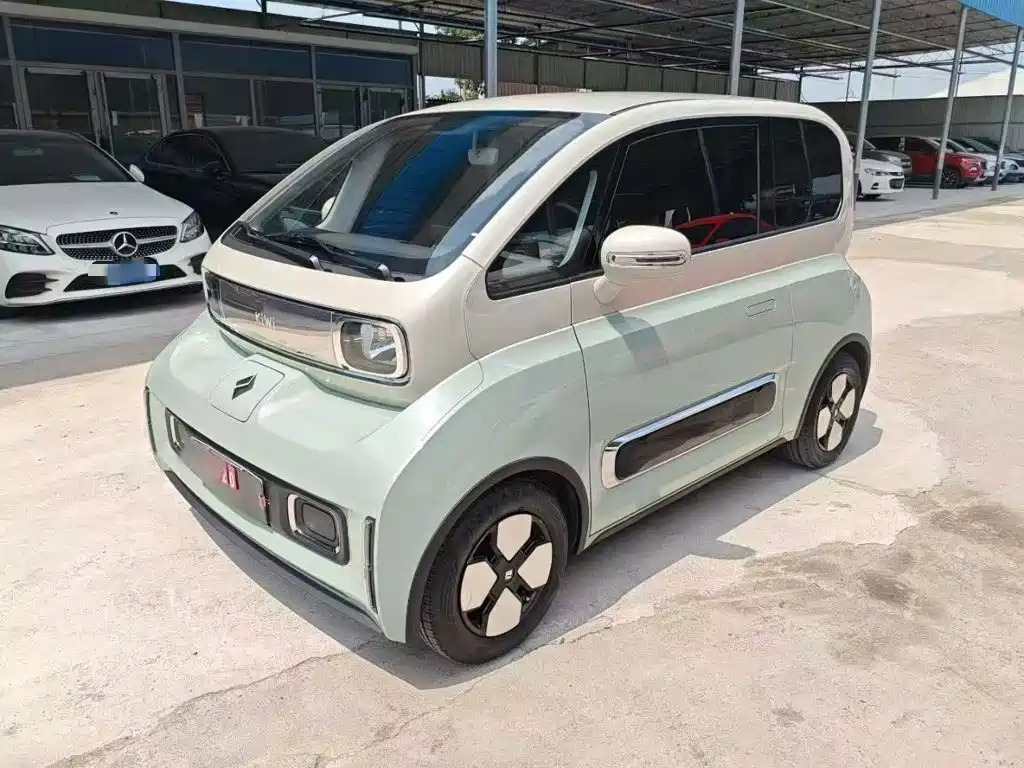 Baojun KiWi EV — фото 2
