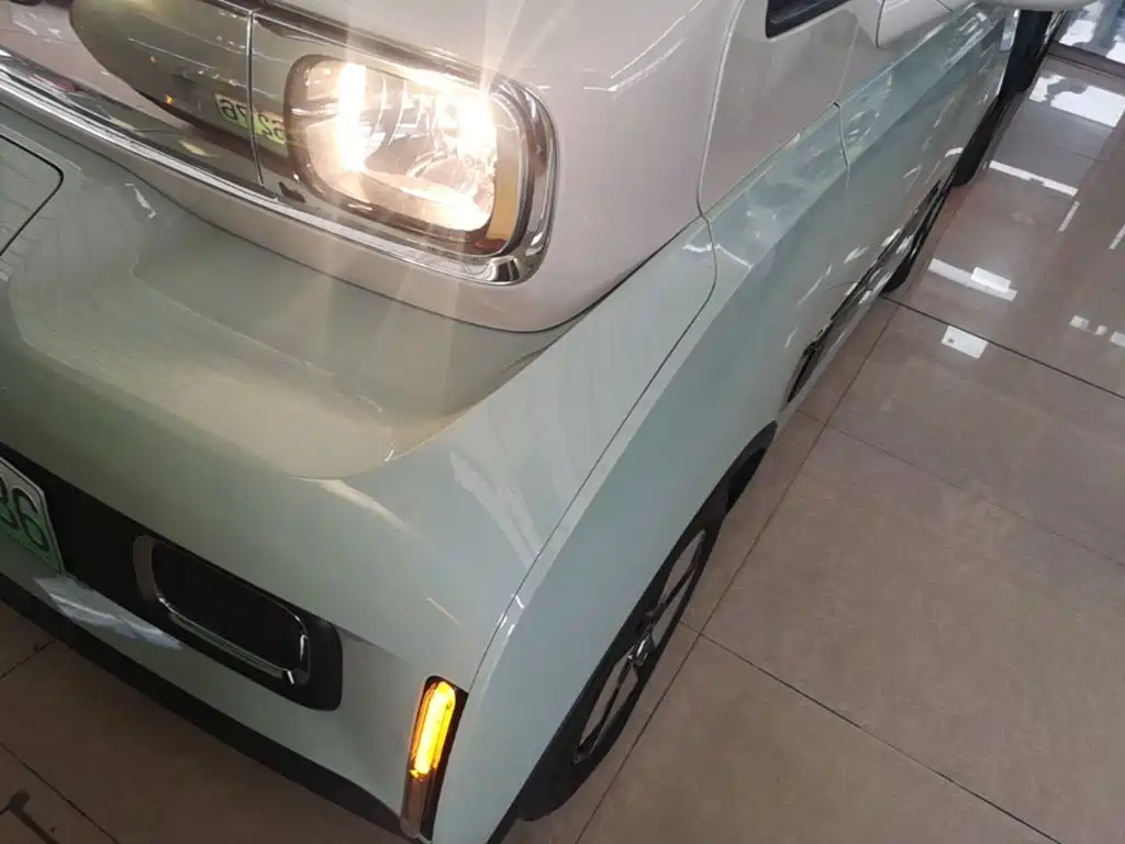Baojun KiWi EV — фото 24