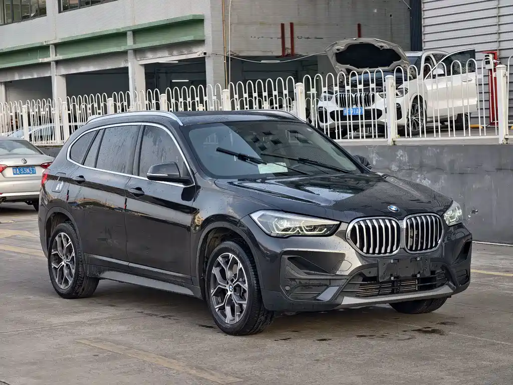 BMW X1 — фото 3