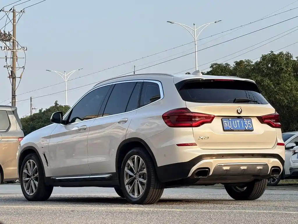 BMW X3 — фото 5
