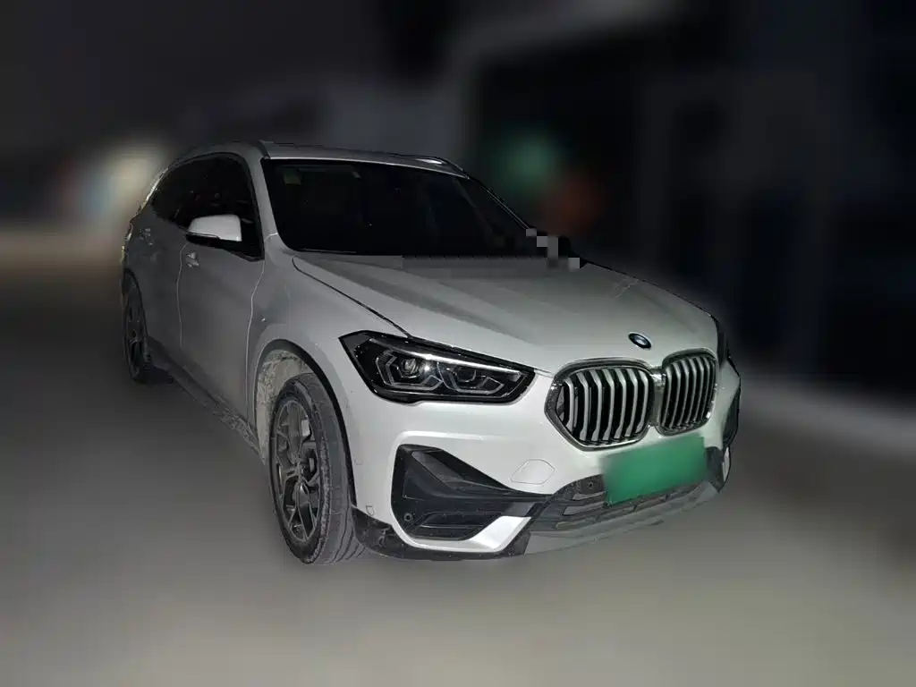 BMW X1 — фото 4