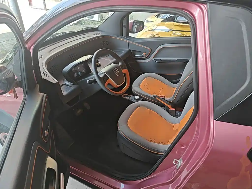 Baojun E100 — фото 15