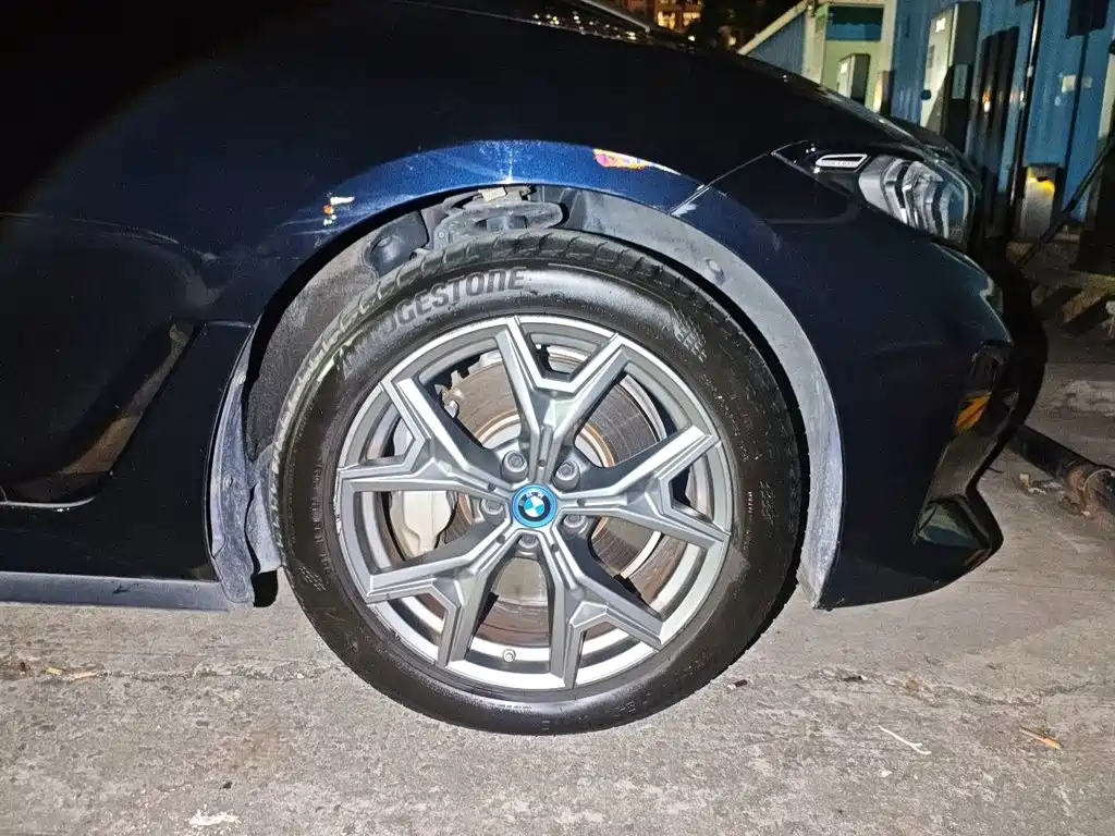 BMW i3 — фото 24