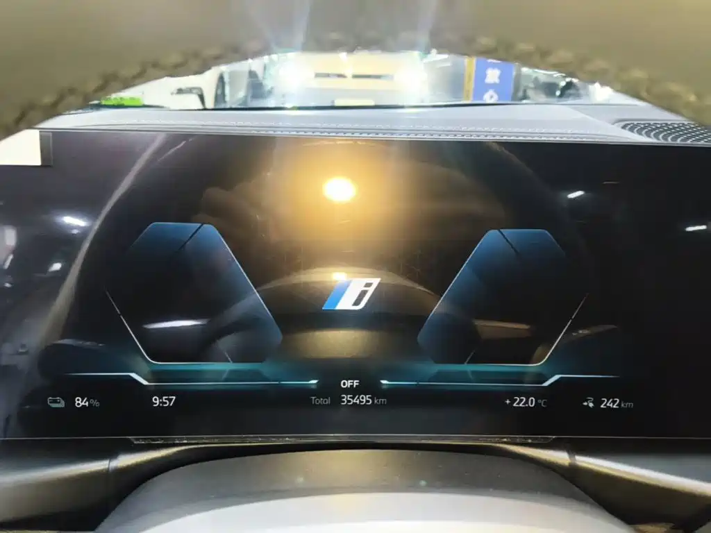 BMW i3 — фото 11