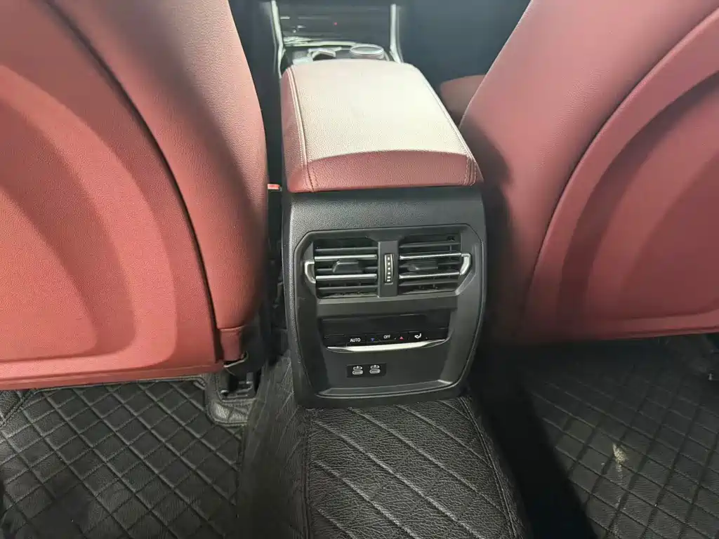 BMW 3 Series — фото 11