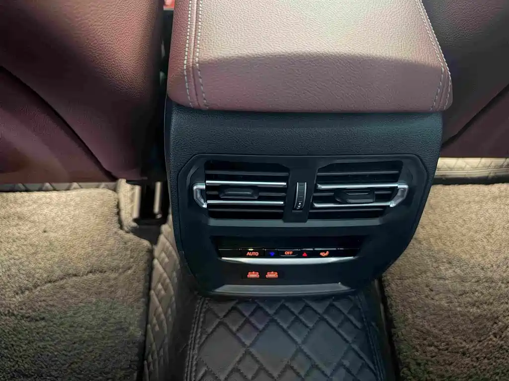 BMW 3 Series — фото 14