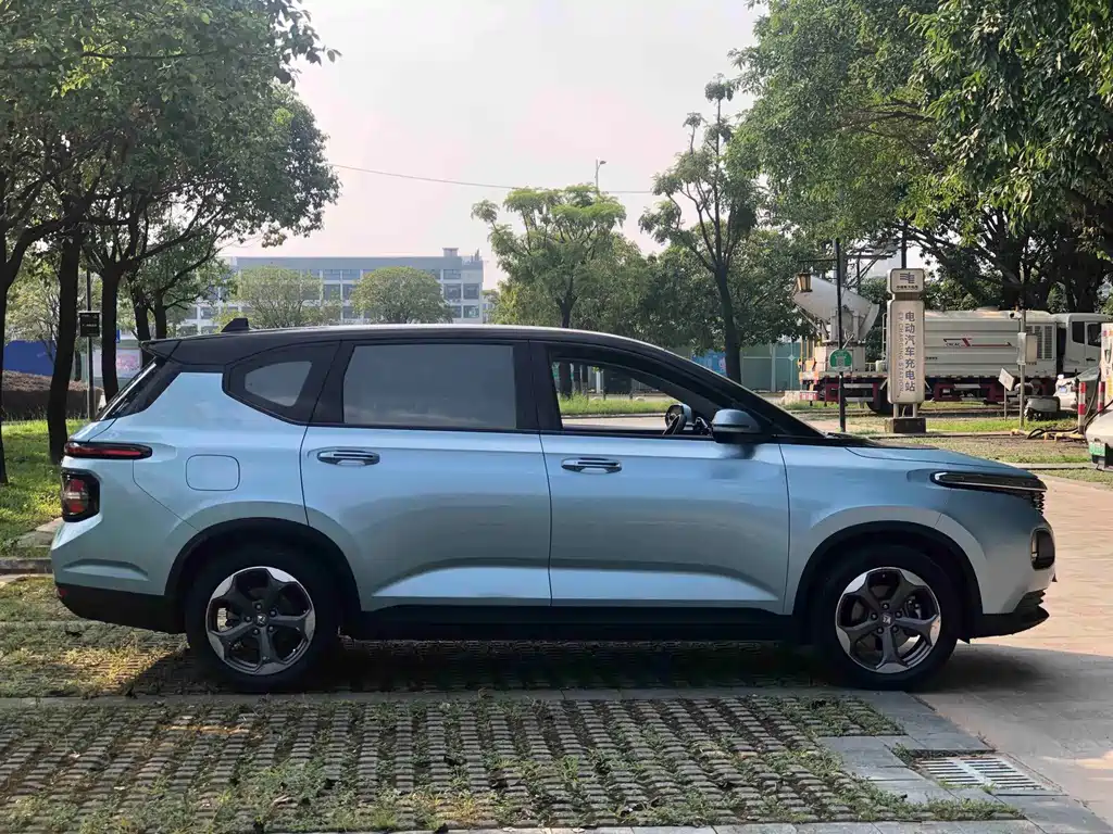 Baojun RM-5 — фото 14