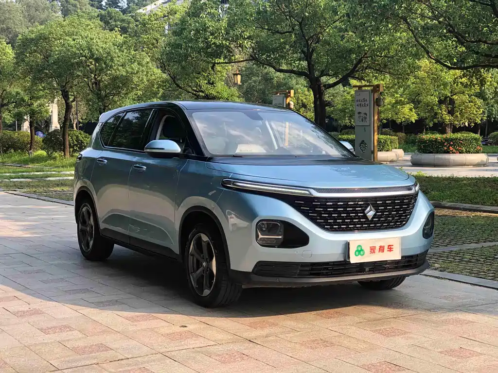 Baojun RM-5 — фото 3
