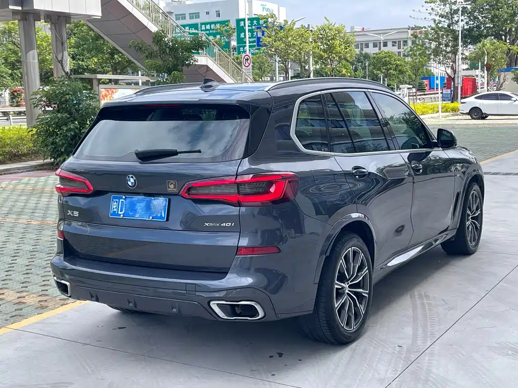 BMW X5 (Import) — фото 5