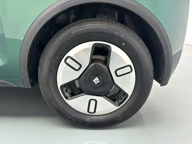 Baojun KiWi EV — фото 11