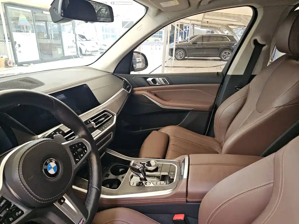BMW X5 (Import) — фото 7