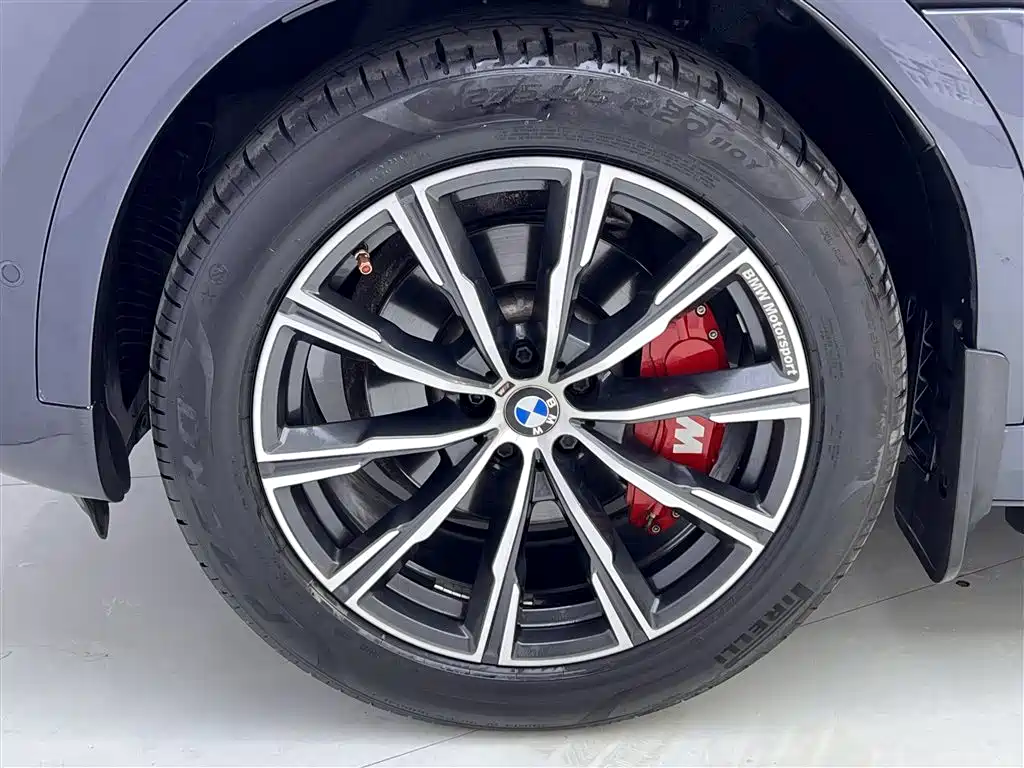 BMW X6 — фото 11