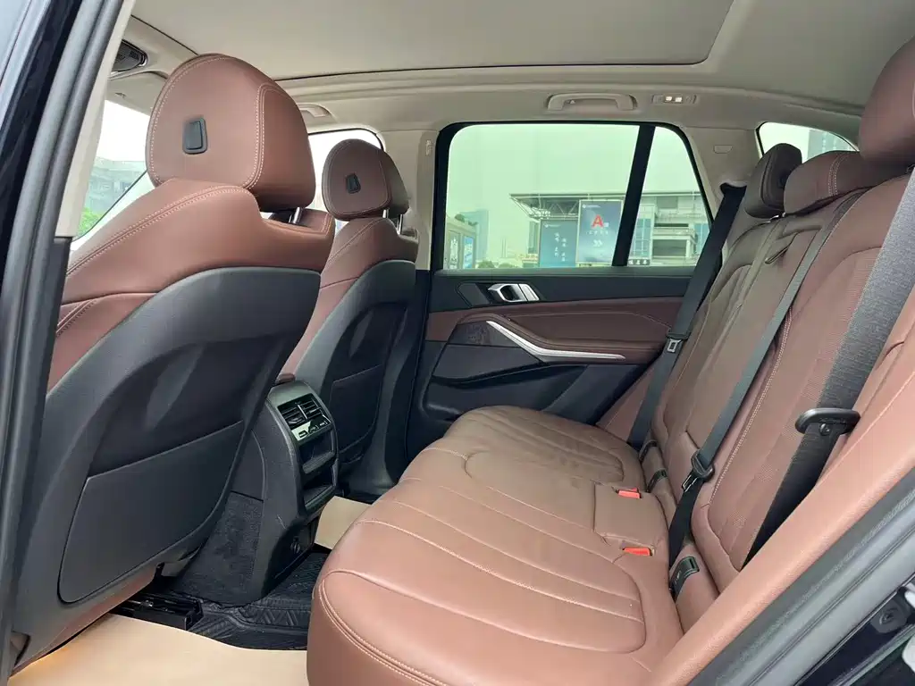 BMW X5 (Import) — фото 11