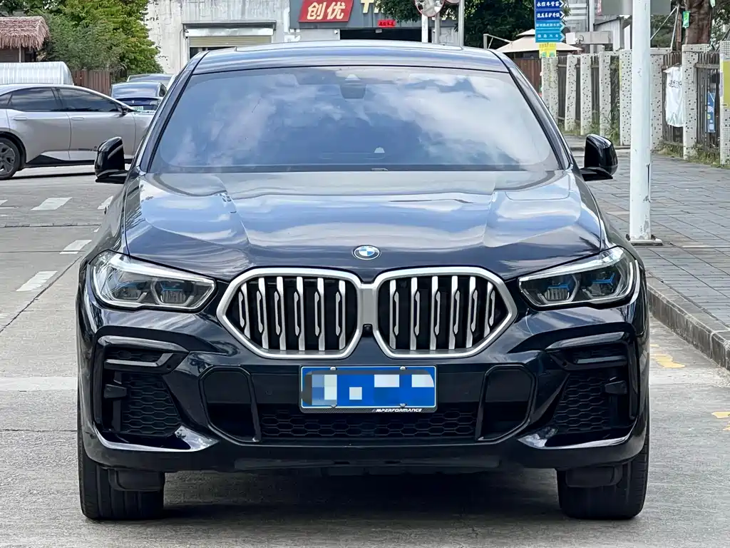 BMW X6 — фото 2