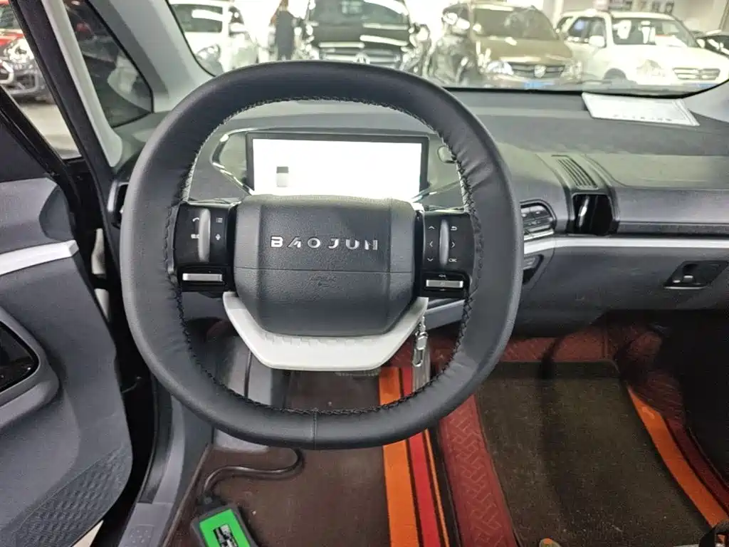 Baojun KiWi EV — фото 11