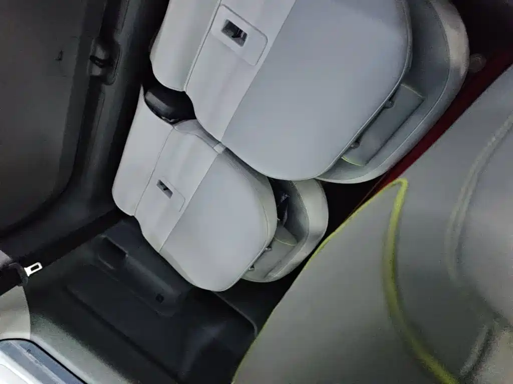 Baojun KiWi EV — фото 17