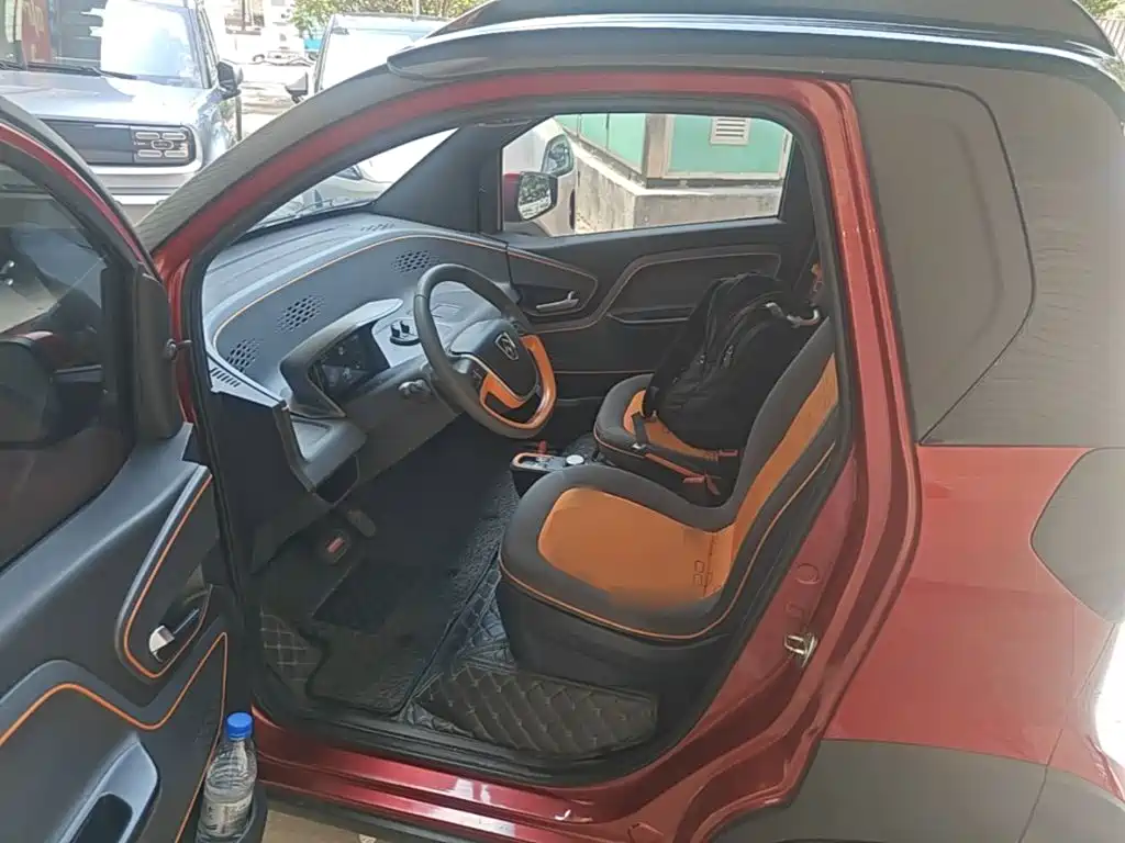 Baojun E100 — фото 17