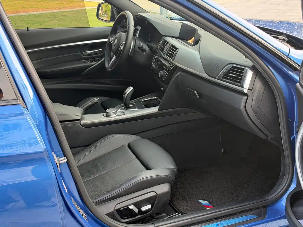 BMW 3 Series — фото 17