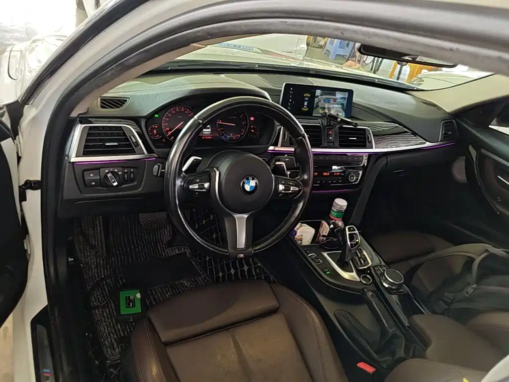 BMW 3 Series — фото 10