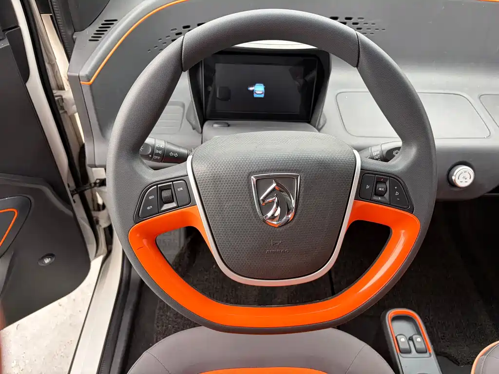 Baojun E100 — фото 17