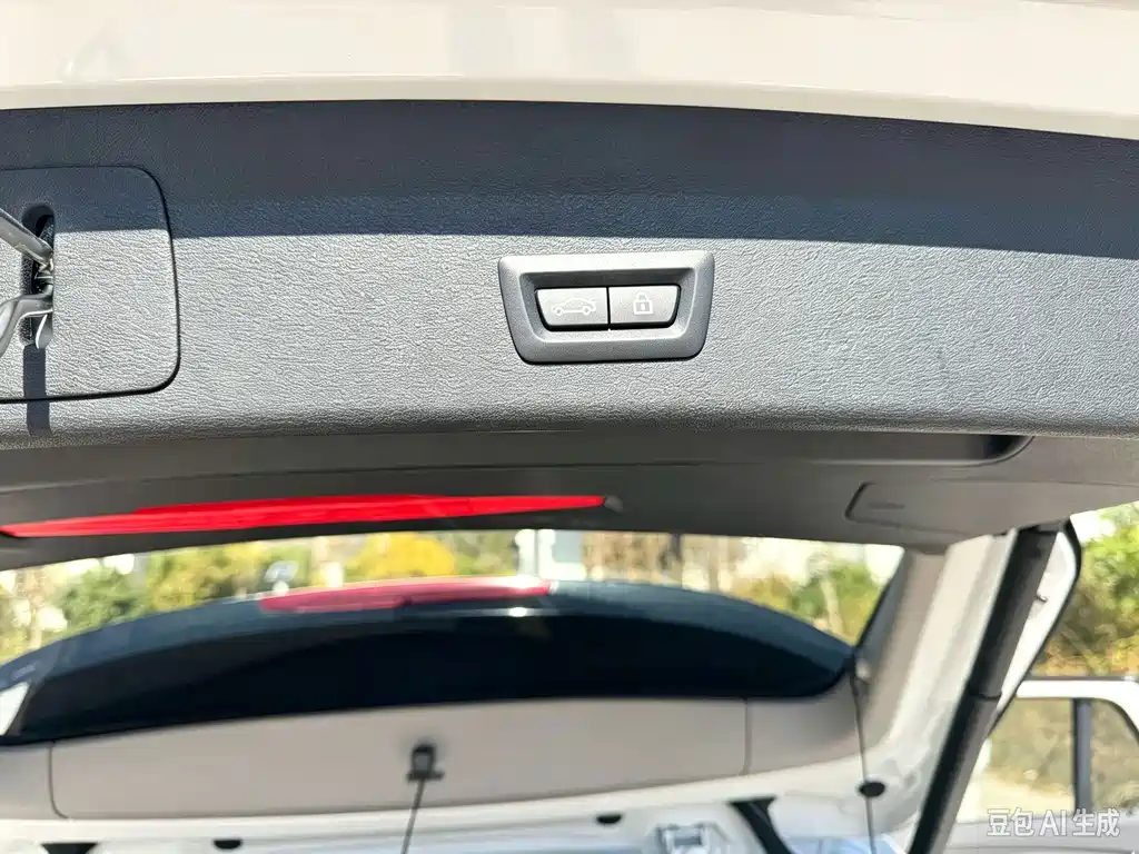 BMW X1 — фото 11