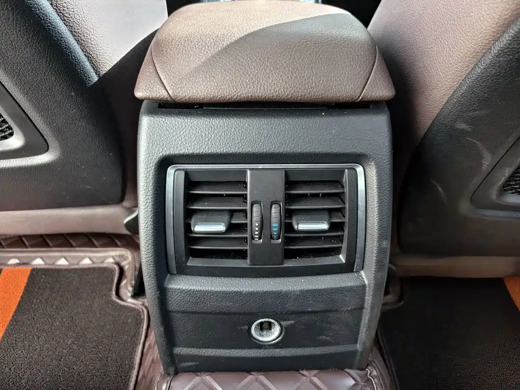 BMW 3 Series — фото 10