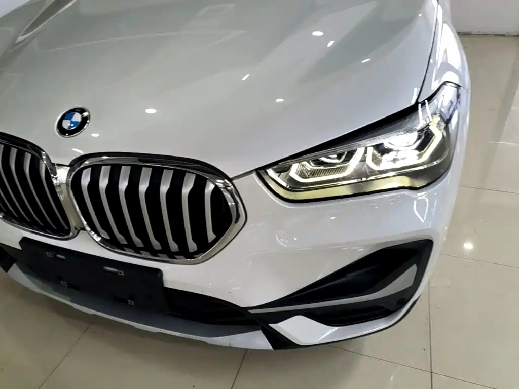 BMW X1 — фото 23