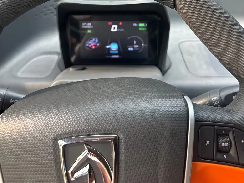 Baojun E100 — фото 14