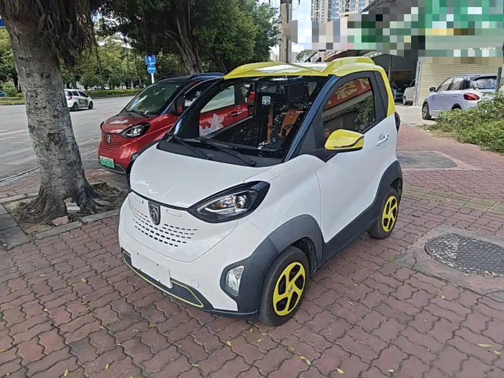 Baojun E100 — фото 2