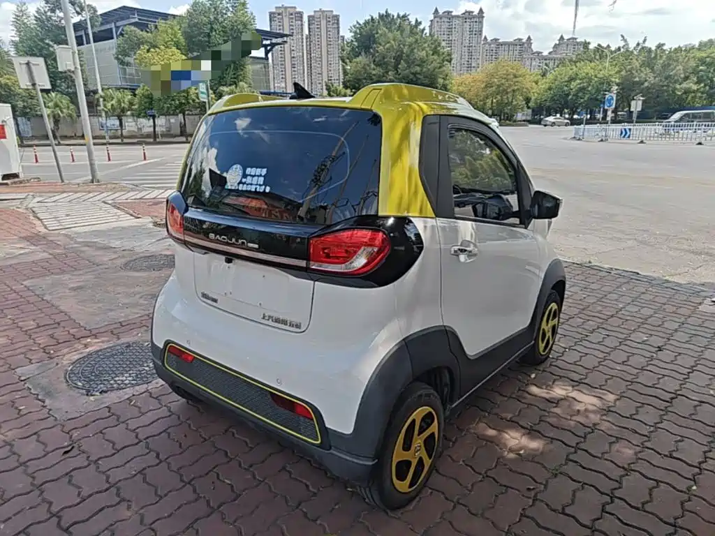 Baojun E100 — фото 7