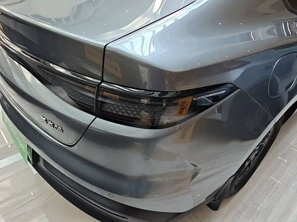 BYD Seal 05 DM-i — фото 7