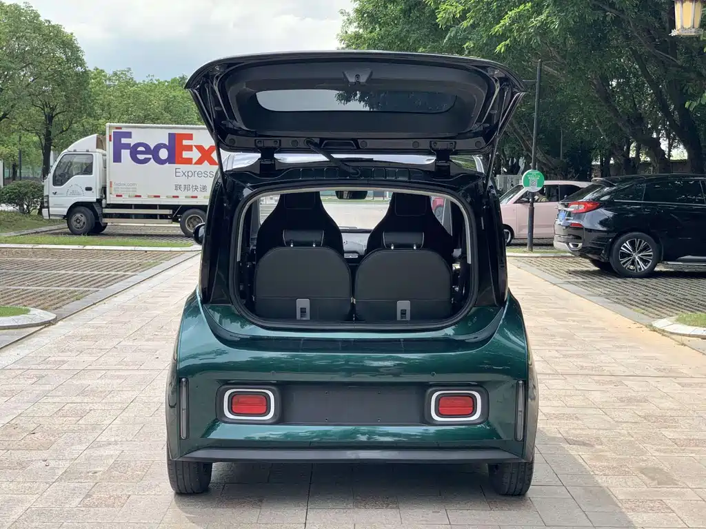 Baojun KiWi EV — фото 11