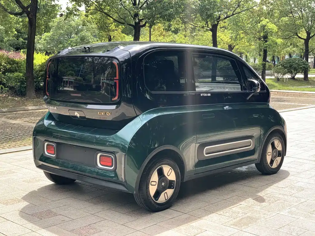 Baojun KiWi EV — фото 4