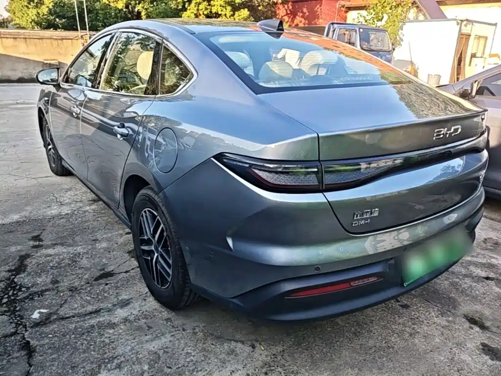 BYD Seal 05 DM-i — фото 4