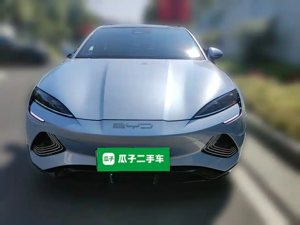 BYD Seal — фото 23