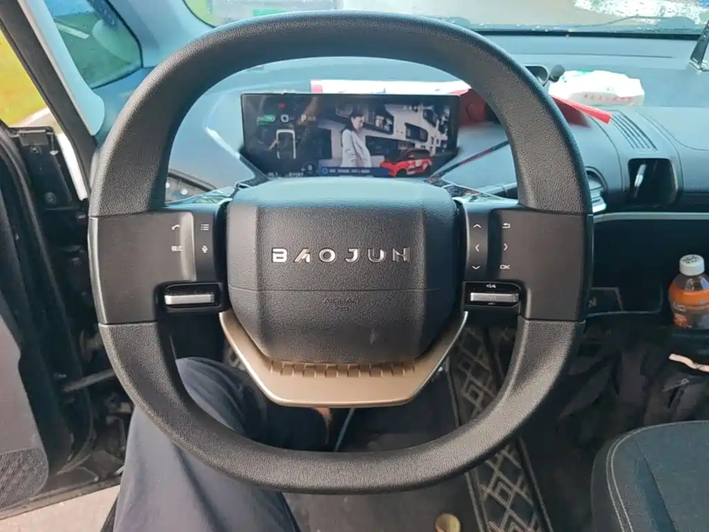 Baojun KiWi EV — фото 11