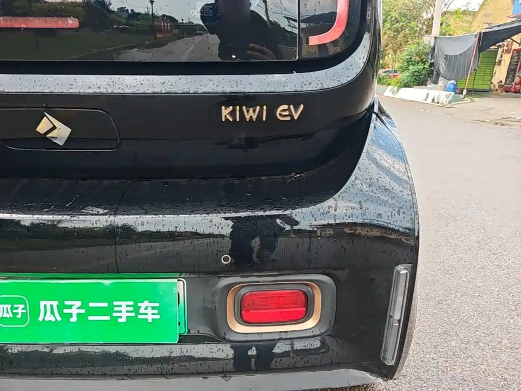 Baojun KiWi EV — фото 8