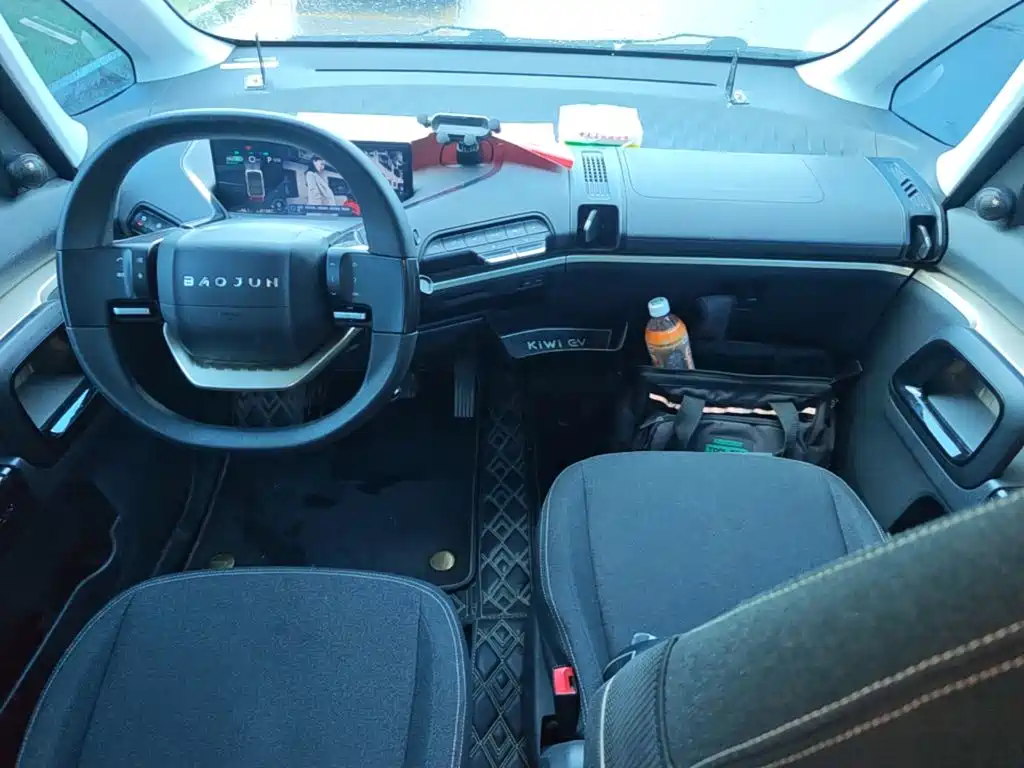 Baojun KiWi EV — фото 10