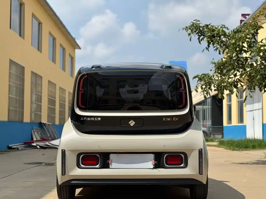 Baojun KiWi EV — фото 8
