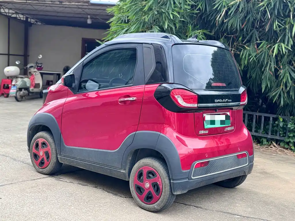 Baojun E100 — фото 3