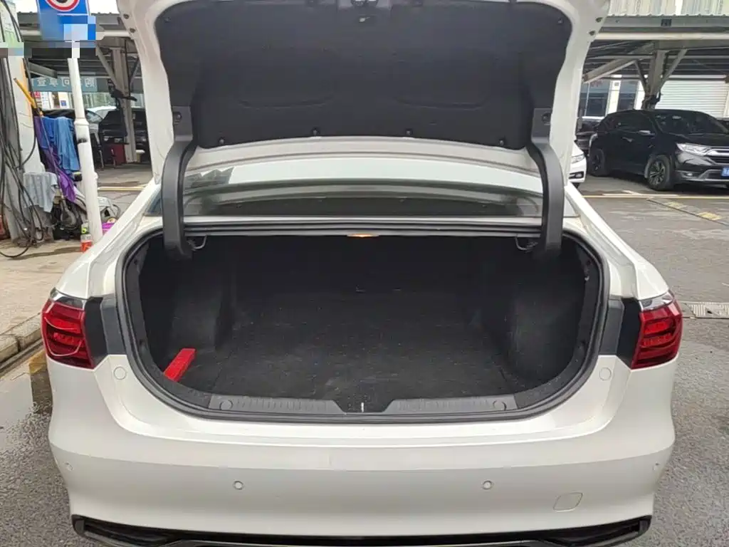 GAC Motor Trumpchi GA6 — фото 18
