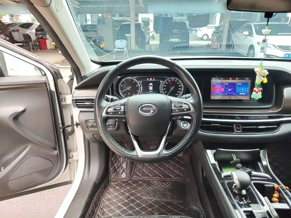 GAC Motor Trumpchi GA6 — фото 10