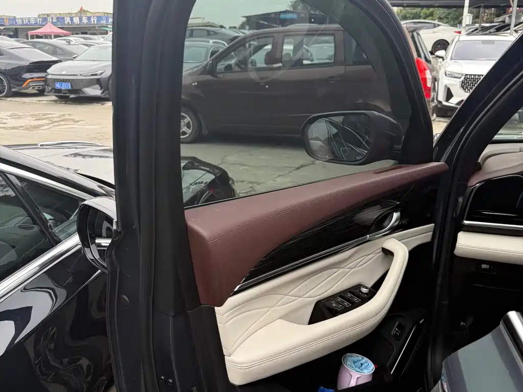 Geely Monjaro — фото 4