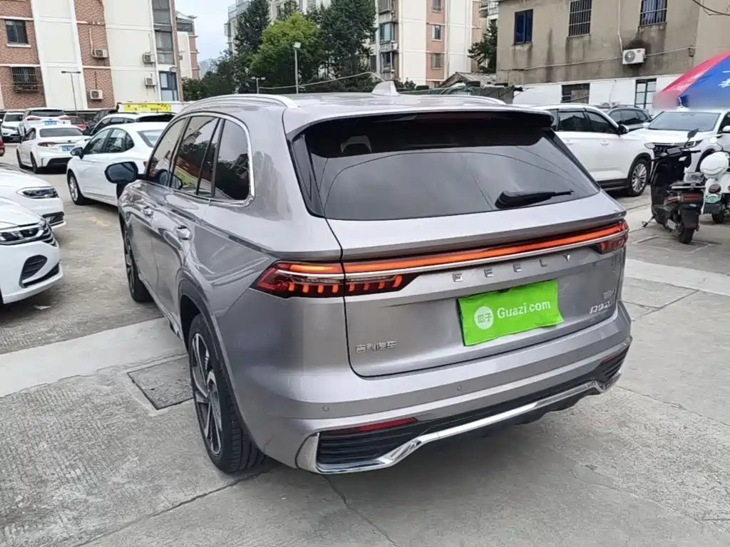 Geely Xingyue L — фото 4