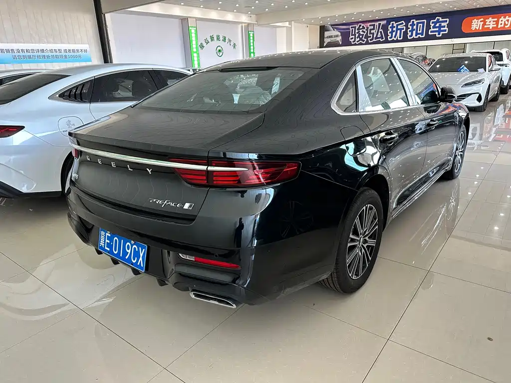 Geely Preface — фото 8