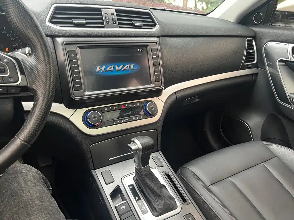 Haval H6 Coupe — фото 10