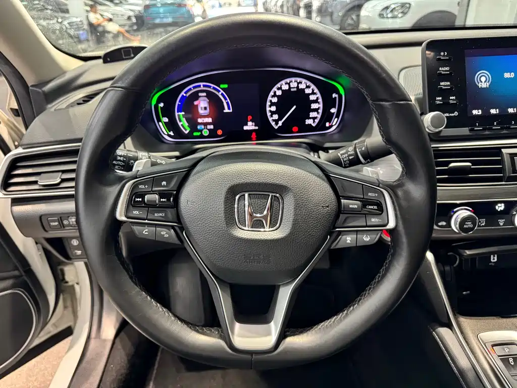Honda Accord — фото 13