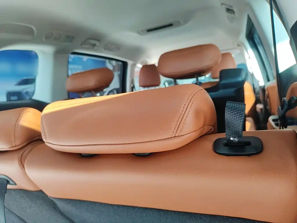 Honda Odyssey — фото 18
