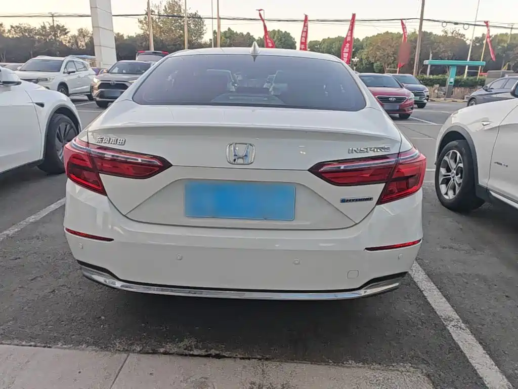 Honda Inspire — фото 5