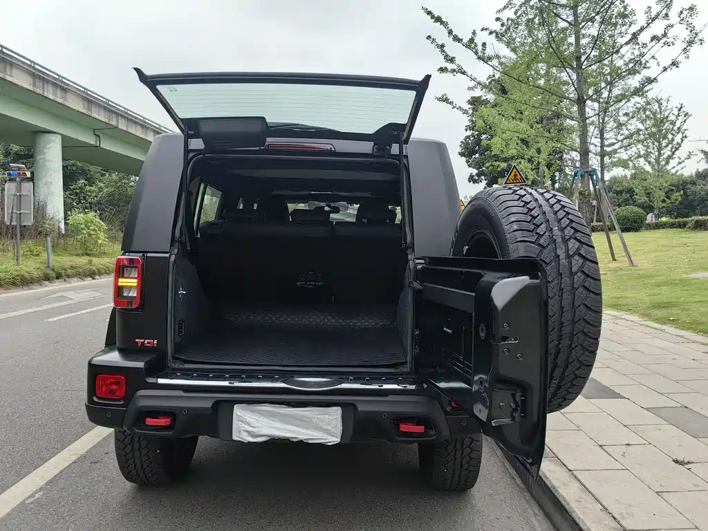 Beijing Off-Road BJ40 — фото 7